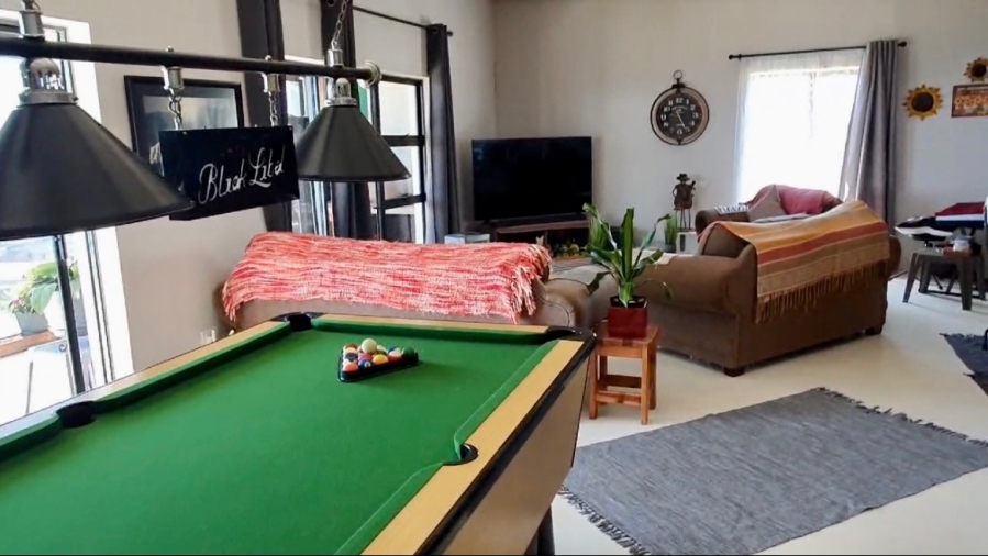 5 Bedroom Property for Sale in De Bakke Western Cape